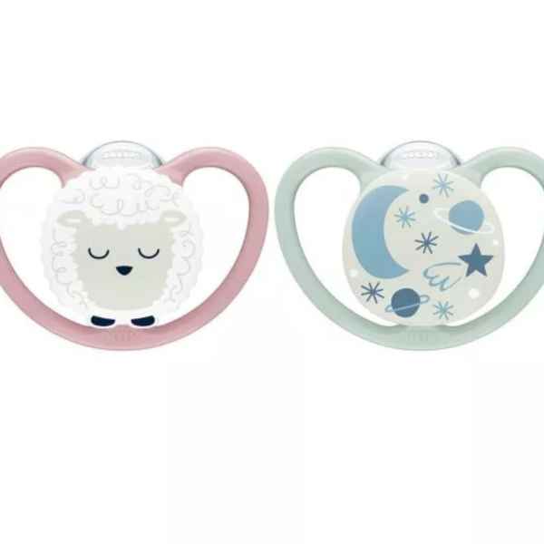 Силиконова залъгалка NUK Space Night, светеща + кутийка, 18+м, Овца, 2бр.-5geV5.jpeg