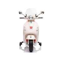 Акумулаторен мотор Chipolino Vespa GTS Super, бял-6gCmd.jpeg
