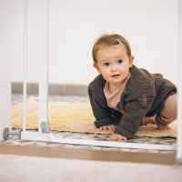 Предпазна преграда за бебе Hauck Clear Step Autoclose 2 + удължител 21 см, White-ap70s.jpeg