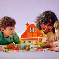 Конструктор LEGO Семейната къща на Блуи с игра на запомняне-kfIPo.jpeg