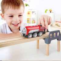 Локомотив с перка Hape-1h0Vx.jpeg