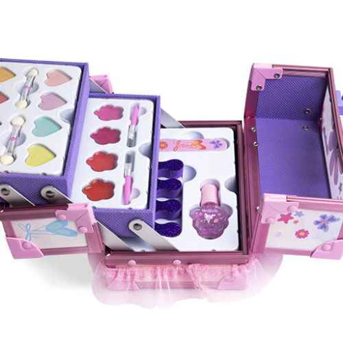 Куфарче с грим Martinelia, Магически балет