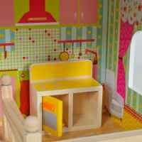 Дървена къща за кукли Moni toys Emily-5GDNo.jpg