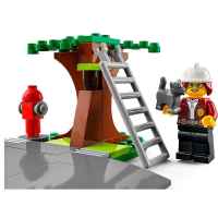 Конструктор LEGO City Пожарникарска станция-7GGOv.jpg