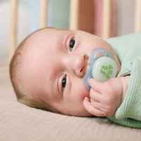 2 бр. светещи ортодонтични залъгалки за новородени Philips AVENT Ultra Start Night 0-2м, в синьо и зелено с декор Sleep, в кутия за стерилизиране-7RrzK.jpeg