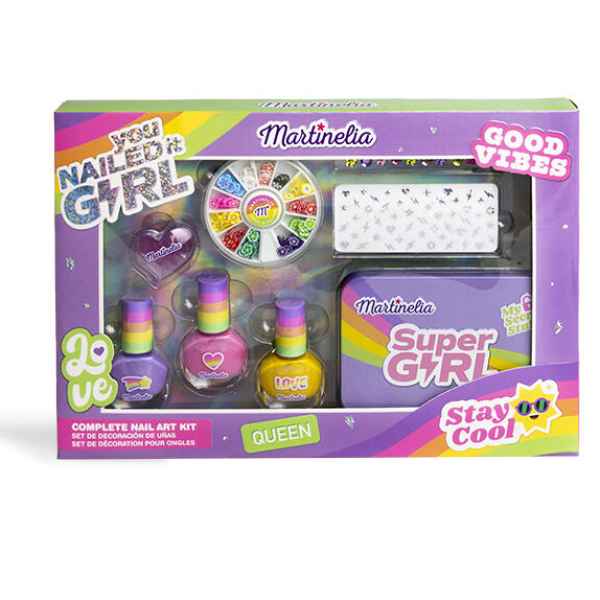 Комплект за маникюр в метална кутия Martinelia, Супер момиче-DBqLg.jpeg