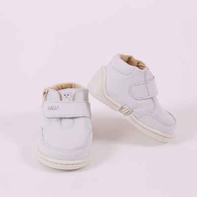 Буйки Беко, бели