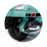Акумулаторен мотор Chipolino Vespa GTS Super, зелен-FlEo5.jpeg