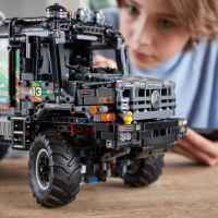 Конструктор LEGO Technic Камион 4x4 Mercedes-Benz Zetros-GQcx5.jpg