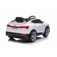 Акумулаторна кола JJ AUDI Sportback 4x4, бял металик-HeCNQ.jpeg