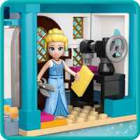 Конструктор LEGO Disney Princess, Приключение на пазара с принцесите на Disney-ILHly.jpeg