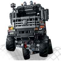 Конструктор LEGO Technic Камион 4x4 Mercedes-Benz Zetros-KDVC5.jpg