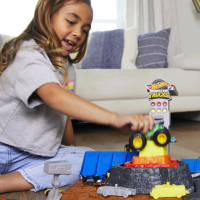 Монстер Тракс Hot Wheels, Комплект арена за разбивачи с 1 кола-KduKy.png