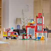 Конструктор LEGO City Пожарникарска станция-P3kyn.jpg