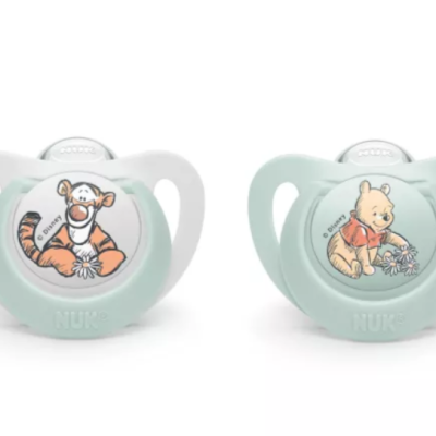 Силиконова залъгалка Nuk 6-18 м. 2 бр., Мечо пух + кутийка за съхранение и стерилизация в микровълнова