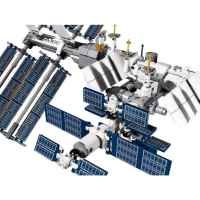 Конструктор LEGO Ideas Международна космическа станция-amPcA.jpg