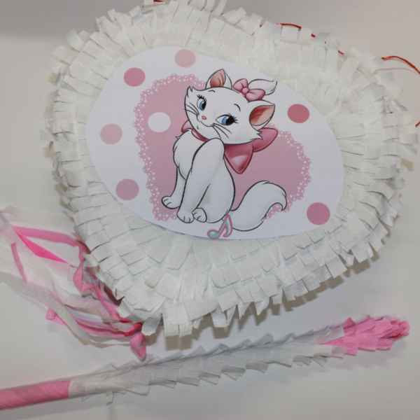 Пинята, Marie-bDxPh.jpeg