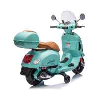 Акумулаторен мотор Chipolino Vespa GTS Super, зелен-ck2dL.jpeg