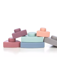 Силиконова кула Freeon Free2Play, Триъгълна-grsjT.png