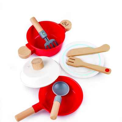 Дървен комплект за готвене и сервиране Hape, Малък готвач, 8 части