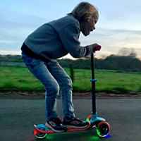 Тротинетка Chillafish Scotti GLOW, розова-n4LEP.jpeg