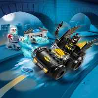 Конструктор LEGO Batman™ Батман с Батмобила срещу Мистър Фрийз-oeoB8.jpeg