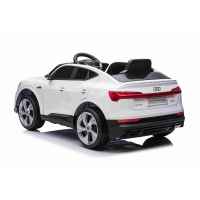 Акумулаторна кола JJ AUDI Sportback 4x4, бял металик-pP1mq.jpeg