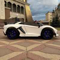 Акумулаторна двуместна кола JJ Lamborghini Aventador SVJ 24V, с дрифт функция, бял металик-q7oQK.jpeg