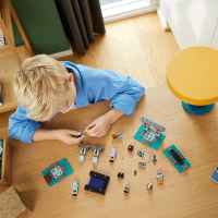 Конструктор LEGO Minecraft, Оръжейната-rotq2.jpeg