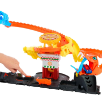 Игрален комплект Hot Wheels, Змия в магазина за пица-uKRj7.png