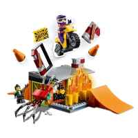 Конструктор LEGO City Stuntz Каскадьорски парк-xeFkB.jpg